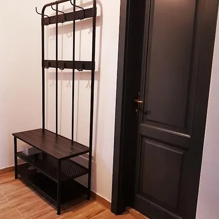 Rex Nest - Ultracentral Studio Cluj-Napoca
